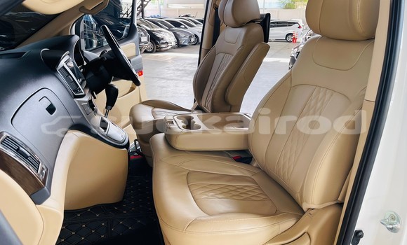 ซื้อ รถมือสอง Hyundai H1 ขาว รถยนต์ ใน %{เมือง} ใน นนทบุรี ซื้อ รถมือสอง Hyundai H1 ขาว รถยนต์ ใน %{เมือง} ใน นนทบุรี