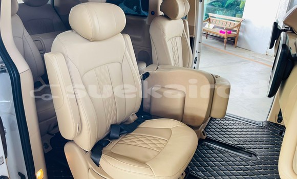 ซื้อ รถมือสอง Hyundai H1 ขาว รถยนต์ ใน %{เมือง} ใน นนทบุรี ซื้อ รถมือสอง Hyundai H1 ขาว รถยนต์ ใน %{เมือง} ใน นนทบุรี