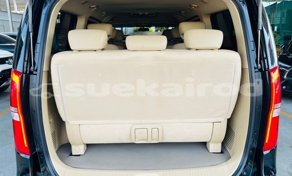 Buy Used Hyundai H1 Black Car in Nonthaburi in Nonthaburi Buy Used Hyundai H1 Black Car in Nonthaburi in Nonthaburi