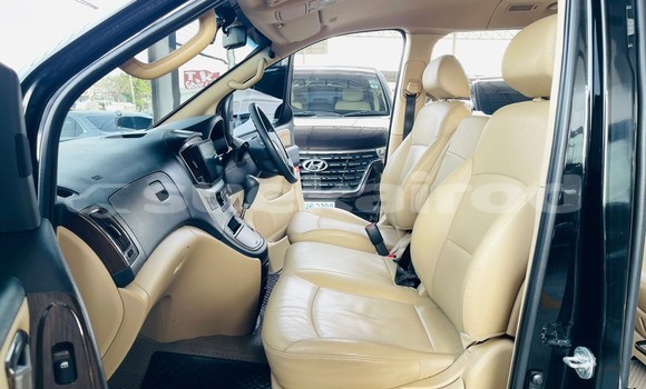 Buy Used Hyundai H1 Black Car in Nonthaburi in Nonthaburi Buy Used Hyundai H1 Black Car in Nonthaburi in Nonthaburi