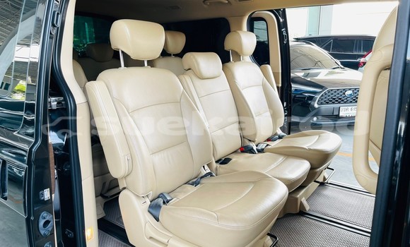 Buy Used Hyundai H1 Black Car in Nonthaburi in Nonthaburi Buy Used Hyundai H1 Black Car in Nonthaburi in Nonthaburi