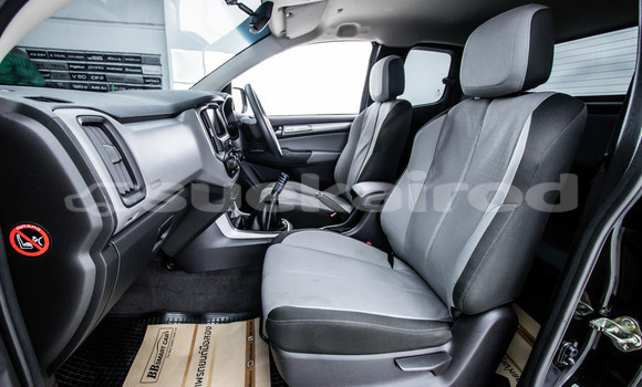 Buy Used Chevrolet Colorado Black Car in Bangkok in Bangkok Buy Used Chevrolet Colorado Black Car in Bangkok in Bangkok