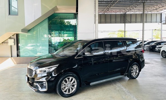 ซื้อ รถมือสอง Kia Carnival สีดำ รถยนต์ ใน %{เมือง} ใน นนทบุรี ซื้อ รถมือสอง Kia Carnival สีดำ รถยนต์ ใน %{เมือง} ใน นนทบุรี