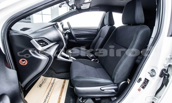 ซื้อ รถมือสอง Toyota Yaris ขาว รถยนต์ ใน %{เมือง} ใน นนทบุรี ซื้อ รถมือสอง Toyota Yaris ขาว รถยนต์ ใน %{เมือง} ใน นนทบุรี