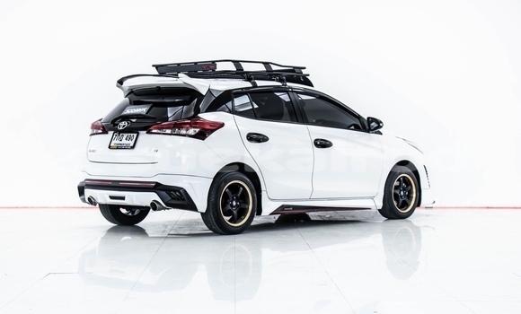 ซื้อ รถมือสอง Toyota Yaris ขาว รถยนต์ ใน %{เมือง} ใน นนทบุรี ซื้อ รถมือสอง Toyota Yaris ขาว รถยนต์ ใน %{เมือง} ใน นนทบุรี