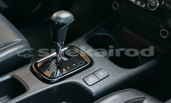 Buy Used Toyota Hiluxe Revo White Car in Nonthaburi in Nonthaburi Buy Used Toyota Hiluxe Revo White Car in Nonthaburi in Nonthaburi