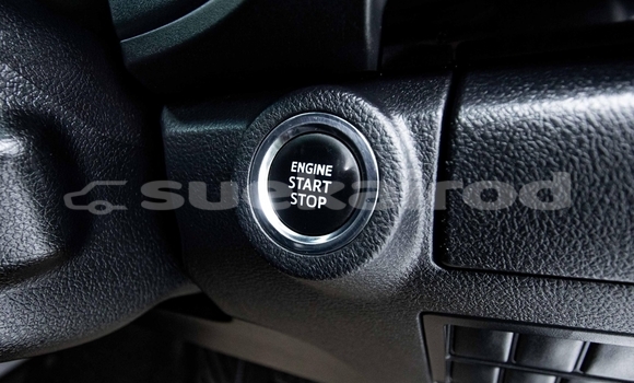 Buy Used Toyota Hiluxe Revo White Car in Nonthaburi in Nonthaburi Buy Used Toyota Hiluxe Revo White Car in Nonthaburi in Nonthaburi