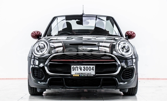 Buy Used MINI Coupe Green Car in Nonthaburi in Nonthaburi Buy Used MINI Coupe Green Car in Nonthaburi in Nonthaburi