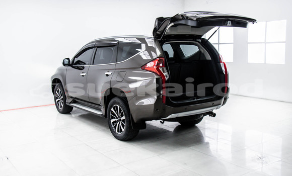 Buy Used Mitsubishi Pajero Sport Brown Car in Bangkok in Bangkok Buy Used Mitsubishi Pajero Sport Brown Car in Bangkok in Bangkok