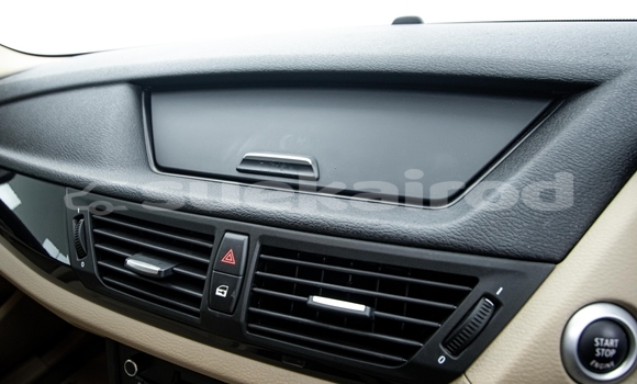 ซื้อ รถมือสอง BMW X1 สีดำ รถยนต์ ใน %{เมือง} ใน นนทบุรี ซื้อ รถมือสอง BMW X1 สีดำ รถยนต์ ใน %{เมือง} ใน นนทบุรี