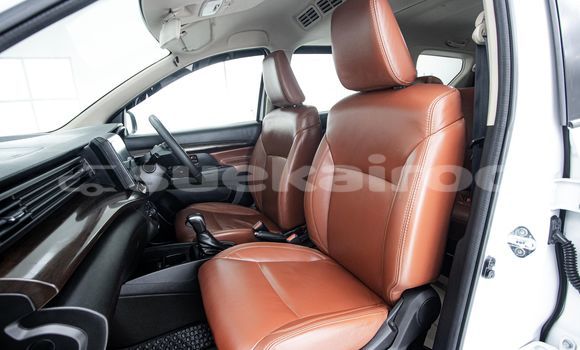 Buy Used Suzuki Ertiga White Car in Bangkok in Bangkok Buy Used Suzuki Ertiga White Car in Bangkok in Bangkok