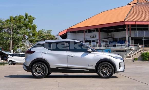 ซื้อ รถมือสอง Nissan Juke เงิน รถยนต์ ใน %{เมือง} ใน นนทบุรี ซื้อ รถมือสอง Nissan Juke เงิน รถยนต์ ใน %{เมือง} ใน นนทบุรี