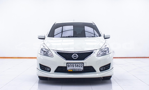 Buy Used Nissan Pulsar White Car in Nonthaburi in Nonthaburi Buy Used Nissan Pulsar White Car in Nonthaburi in Nonthaburi