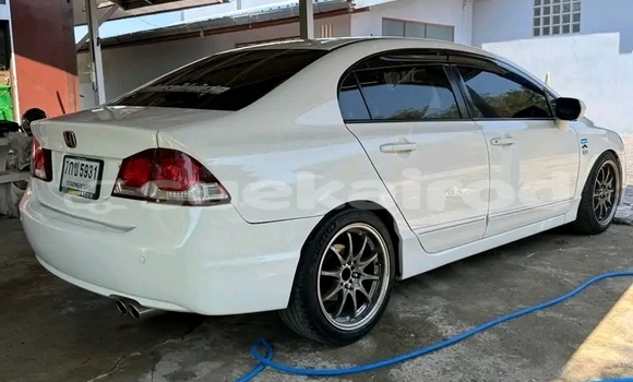 ซื้อ รถมือสอง Honda Civic ขาว รถยนต์ ใน %{เมือง} ใน ชัยนาท ซื้อ รถมือสอง Honda Civic ขาว รถยนต์ ใน %{เมือง} ใน ชัยนาท
