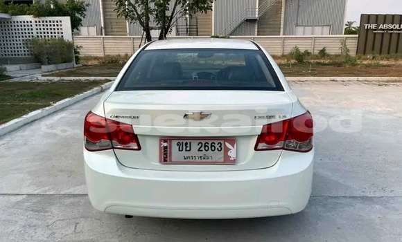 ซื้อ รถมือสอง Chevrolet Cruze ขาว รถยนต์ ใน %{เมือง} ใน ฉะเชิงเทรา ซื้อ รถมือสอง Chevrolet Cruze ขาว รถยนต์ ใน %{เมือง} ใน ฉะเชิงเทรา