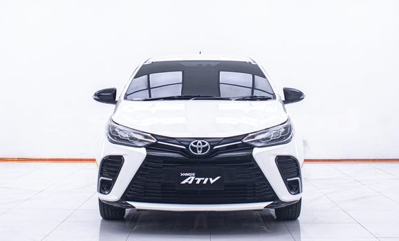 Buy Used Toyota Yaris Ativ White Car in Bangkok in Bangkok Buy Used Toyota Yaris Ativ White Car in Bangkok in Bangkok
