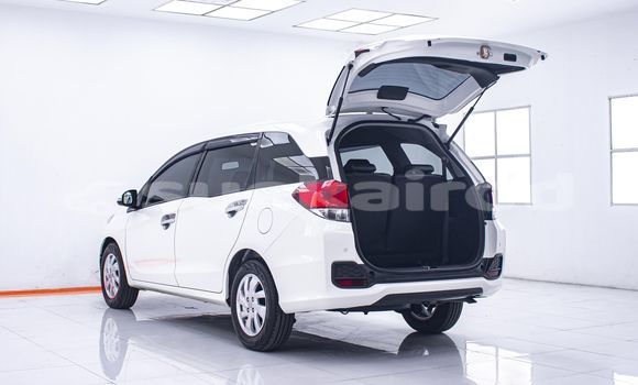 Buy Used Honda Mobilio White Car in Bangkok in Bangkok Buy Used Honda Mobilio White Car in Bangkok in Bangkok