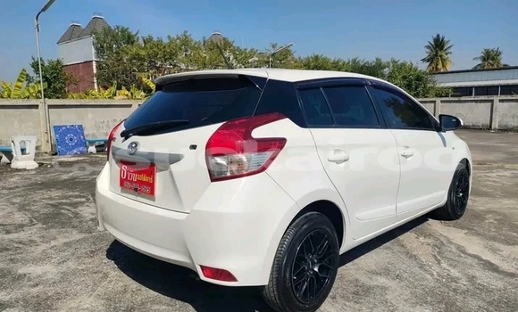 ซื้อ รถมือสอง Toyota Yaris ขาว รถยนต์ ใน %{เมือง} ใน ชัยนาท ซื้อ รถมือสอง Toyota Yaris ขาว รถยนต์ ใน %{เมือง} ใน ชัยนาท