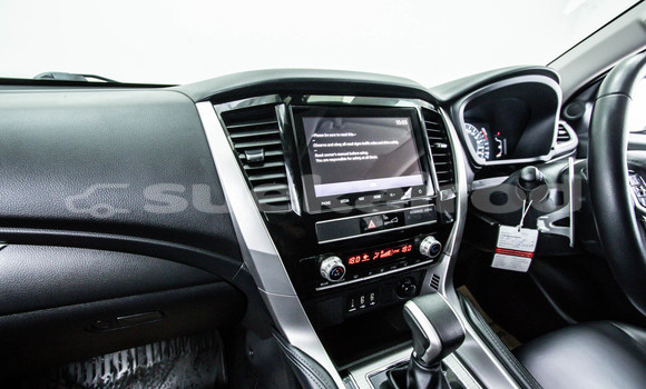 Buy Used Mitsubishi Pajero Sport White Car in Bangkok in Bangkok Buy Used Mitsubishi Pajero Sport White Car in Bangkok in Bangkok