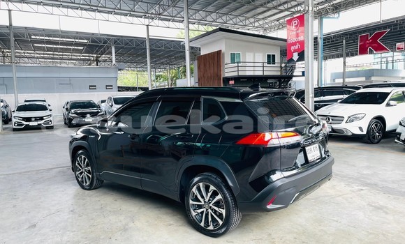 ซื้อ รถมือสอง Toyota Corolla Cross สีดำ รถยนต์ ใน %{เมือง} ใน นนทบุรี ซื้อ รถมือสอง Toyota Corolla Cross สีดำ รถยนต์ ใน %{เมือง} ใน นนทบุรี