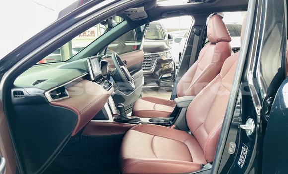 ซื้อ รถมือสอง Toyota Corolla Cross สีดำ รถยนต์ ใน %{เมือง} ใน นนทบุรี ซื้อ รถมือสอง Toyota Corolla Cross สีดำ รถยนต์ ใน %{เมือง} ใน นนทบุรี