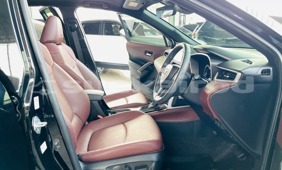 ซื้อ รถมือสอง Toyota Corolla Cross สีดำ รถยนต์ ใน %{เมือง} ใน นนทบุรี ซื้อ รถมือสอง Toyota Corolla Cross สีดำ รถยนต์ ใน %{เมือง} ใน นนทบุรี