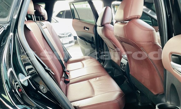 ซื้อ รถมือสอง Toyota Corolla Cross สีดำ รถยนต์ ใน %{เมือง} ใน นนทบุรี ซื้อ รถมือสอง Toyota Corolla Cross สีดำ รถยนต์ ใน %{เมือง} ใน นนทบุรี