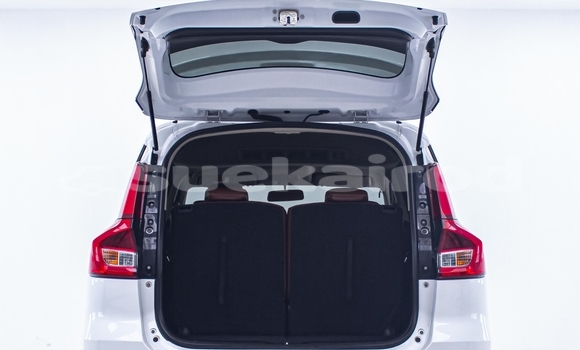 Buy Used Suzuki Ertiga White Car in Nonthaburi in Nonthaburi Buy Used Suzuki Ertiga White Car in Nonthaburi in Nonthaburi