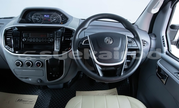 ซื้อ รถมือสอง MG RV8 สีดำ รถยนต์ ใน %{เมือง} ใน นนทบุรี ซื้อ รถมือสอง MG RV8 สีดำ รถยนต์ ใน %{เมือง} ใน นนทบุรี