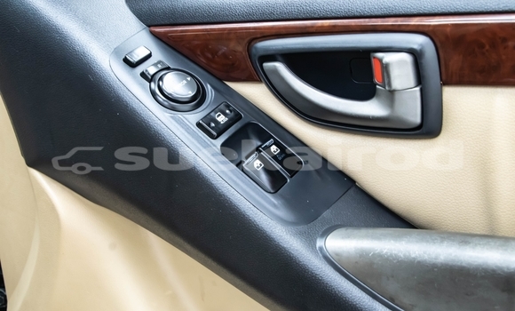 ซื้อ รถมือสอง Hyundai Grand Starex สีดำ รถยนต์ ใน %{เมือง} ใน นนทบุรี ซื้อ รถมือสอง Hyundai Grand Starex สีดำ รถยนต์ ใน %{เมือง} ใน นนทบุรี