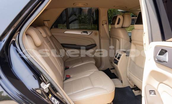 ซื้อ รถมือสอง Mercedes‒Benz ML–Class สีดำ รถยนต์ ใน %{เมือง} ใน นนทบุรี ซื้อ รถมือสอง Mercedes‒Benz ML–Class สีดำ รถยนต์ ใน %{เมือง} ใน นนทบุรี