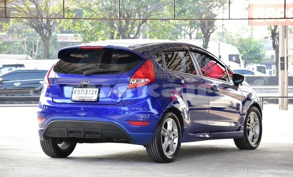 Buy Used Ford Fiesta Blue Car in Nonthaburi in Nonthaburi Buy Used Ford Fiesta Blue Car in Nonthaburi in Nonthaburi