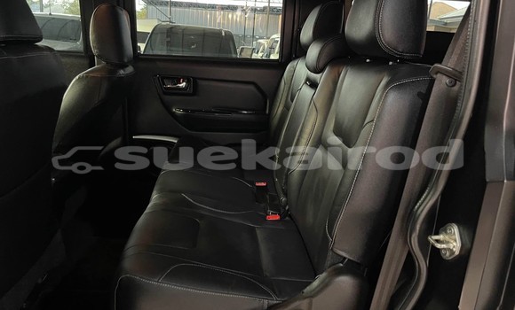 Buy Used Toyota Touring HiAce Black Car in Nonthaburi in Nonthaburi Buy Used Toyota Touring HiAce Black Car in Nonthaburi in Nonthaburi