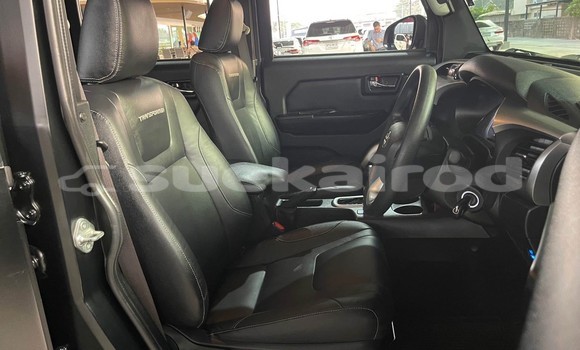 Buy Used Toyota Touring HiAce Black Car in Nonthaburi in Nonthaburi Buy Used Toyota Touring HiAce Black Car in Nonthaburi in Nonthaburi