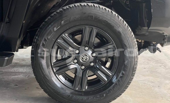 Buy Used Toyota Touring HiAce Black Car in Nonthaburi in Nonthaburi Buy Used Toyota Touring HiAce Black Car in Nonthaburi in Nonthaburi