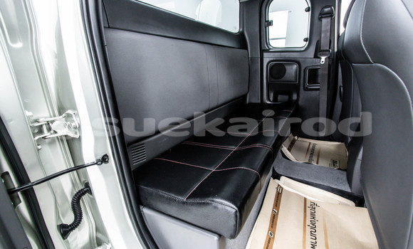 Buy Used Toyota Hiluxe VIGO Other Car in Bangkok in Bangkok Buy Used Toyota Hiluxe VIGO Other Car in Bangkok in Bangkok