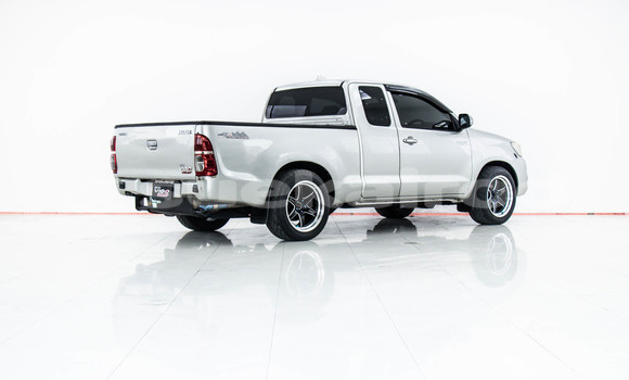 Buy Used Toyota Hiluxe VIGO Other Car in Bangkok in Bangkok Buy Used Toyota Hiluxe VIGO Other Car in Bangkok in Bangkok