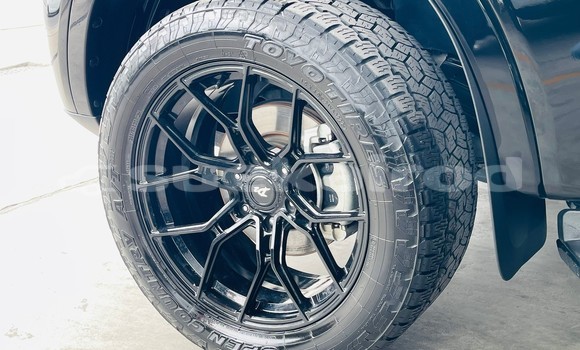 Buy Used Ford Everest Black Car in Nonthaburi in Nonthaburi Buy Used Ford Everest Black Car in Nonthaburi in Nonthaburi