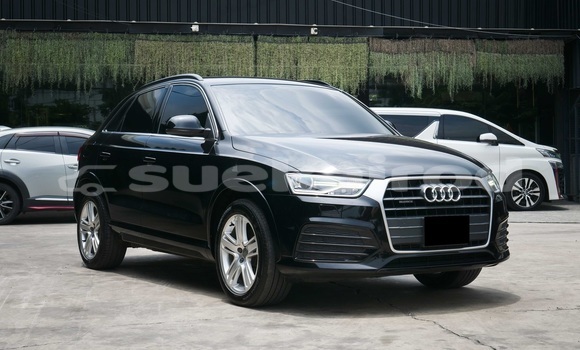 ซื้อ รถมือสอง Audi Q3 สีดำ รถยนต์ ใน %{เมือง} ใน นนทบุรี