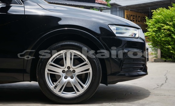 ซื้อ รถมือสอง Audi Q3 สีดำ รถยนต์ ใน %{เมือง} ใน นนทบุรี ซื้อ รถมือสอง Audi Q3 สีดำ รถยนต์ ใน %{เมือง} ใน นนทบุรี