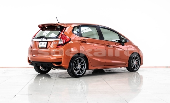 Buy Used Honda Jazz Other Car in Nonthaburi in Nonthaburi Buy Used Honda Jazz Other Car in Nonthaburi in Nonthaburi