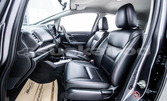 Buy Used Honda Jazz Other Car in Nonthaburi in Nonthaburi Buy Used Honda Jazz Other Car in Nonthaburi in Nonthaburi