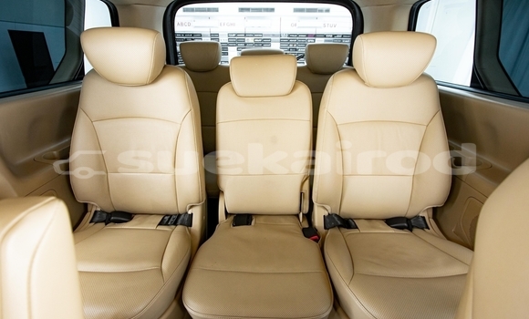 ซื้อ รถมือสอง Hyundai H1 สีน้ำตาล รถยนต์ ใน %{เมือง} ใน นนทบุรี ซื้อ รถมือสอง Hyundai H1 สีน้ำตาล รถยนต์ ใน %{เมือง} ใน นนทบุรี