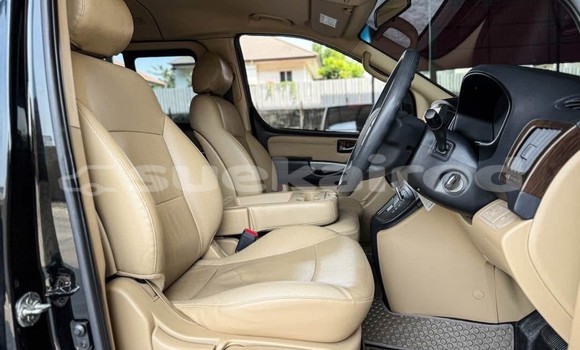 Buy Used Hyundai H1 Black Car in Nonthaburi in Nonthaburi Buy Used Hyundai H1 Black Car in Nonthaburi in Nonthaburi