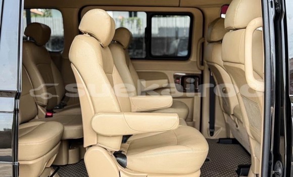 Buy Used Hyundai H1 Black Car in Nonthaburi in Nonthaburi Buy Used Hyundai H1 Black Car in Nonthaburi in Nonthaburi