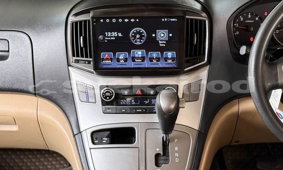 Buy Used Hyundai H1 Black Car in Nonthaburi in Nonthaburi Buy Used Hyundai H1 Black Car in Nonthaburi in Nonthaburi