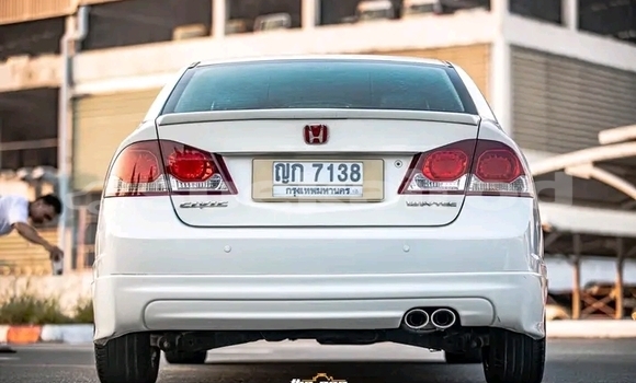 ซื้อ รถมือสอง Honda Civic ขาว รถยนต์ ใน %{เมือง} ใน ฉะเชิงเทรา