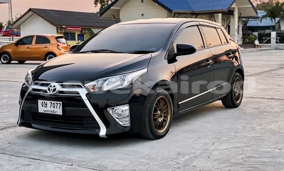 ซื้อ รถมือสอง Toyota Yaris สีดำ รถยนต์ ใน %{เมือง} ใน จันทบุรี ซื้อ รถมือสอง Toyota Yaris สีดำ รถยนต์ ใน %{เมือง} ใน จันทบุรี