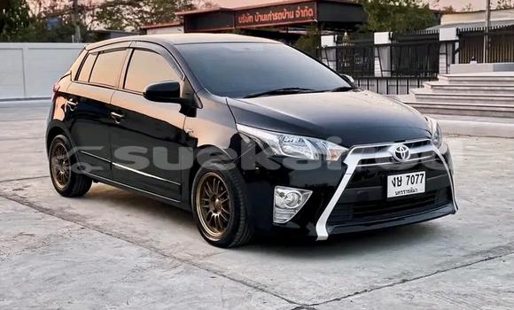 ซื้อ รถมือสอง Toyota Yaris สีดำ รถยนต์ ใน %{เมือง} ใน จันทบุรี ซื้อ รถมือสอง Toyota Yaris สีดำ รถยนต์ ใน %{เมือง} ใน จันทบุรี