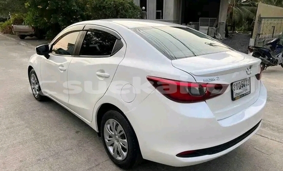ซื้อ รถมือสอง Mazda 2 ขาว รถยนต์ ใน %{เมือง} ใน ชัยนาท ซื้อ รถมือสอง Mazda 2 ขาว รถยนต์ ใน %{เมือง} ใน ชัยนาท